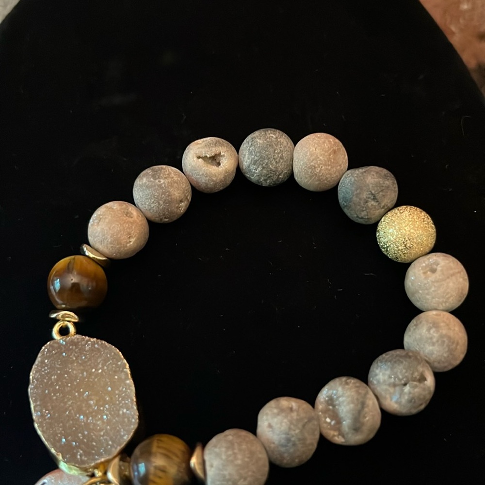 Druzy Tigers Eye Natural Stones Gold Tone Bracelet by Lavender Blue - Picture 7 of 9